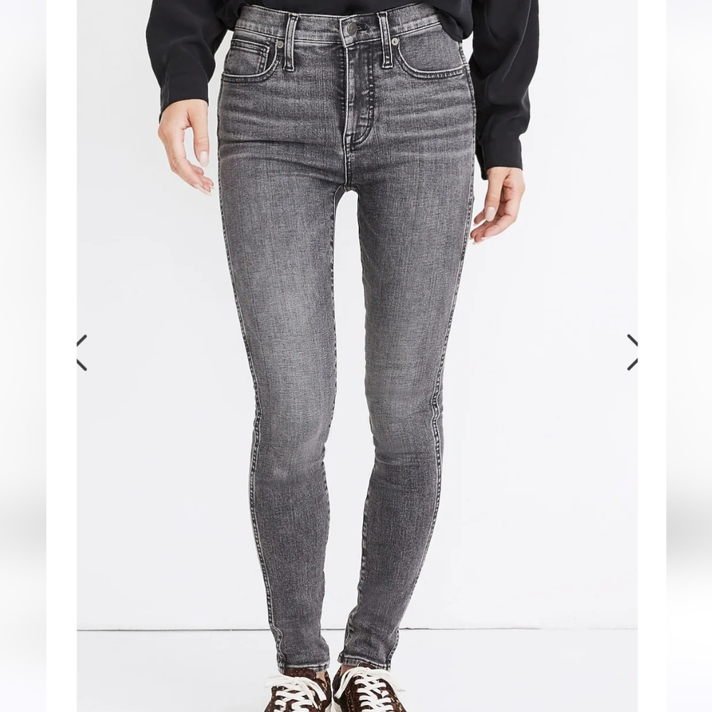Madewell 27T 10" High Rise Skinny Jean in Oakwood Wash gray